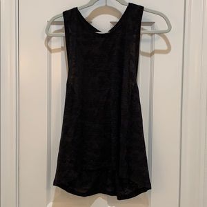 Lululemon Tank Top Black/Camo size 6